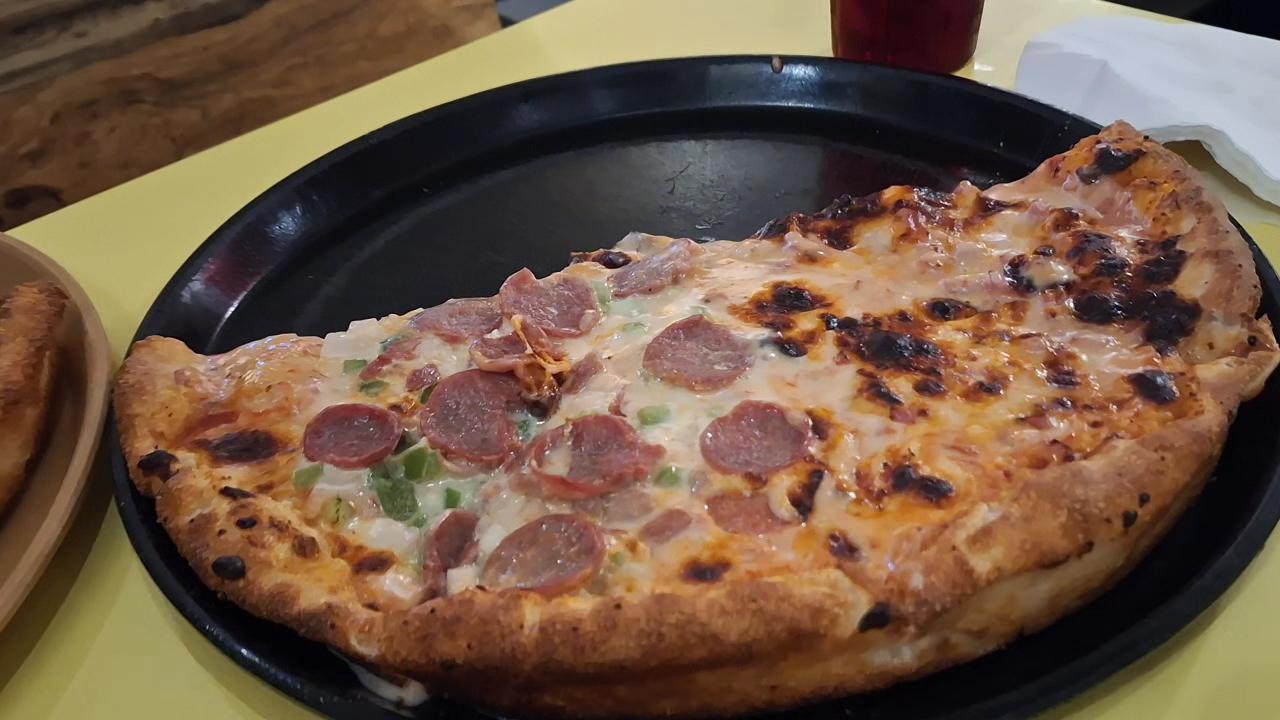 Andy's Pizza